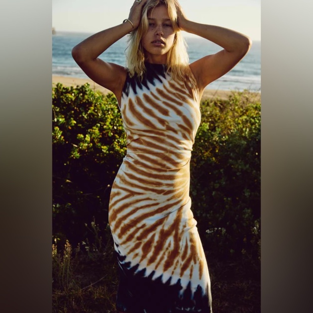 Young Fabulous & Broke Jodie Dress Sun Baked Spiral Midi Dress